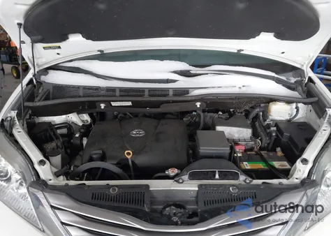 2017 Toyota Sienna Xle 8 Passenger from USA, damaged, VIN 5TDYZ3DC9HS797579